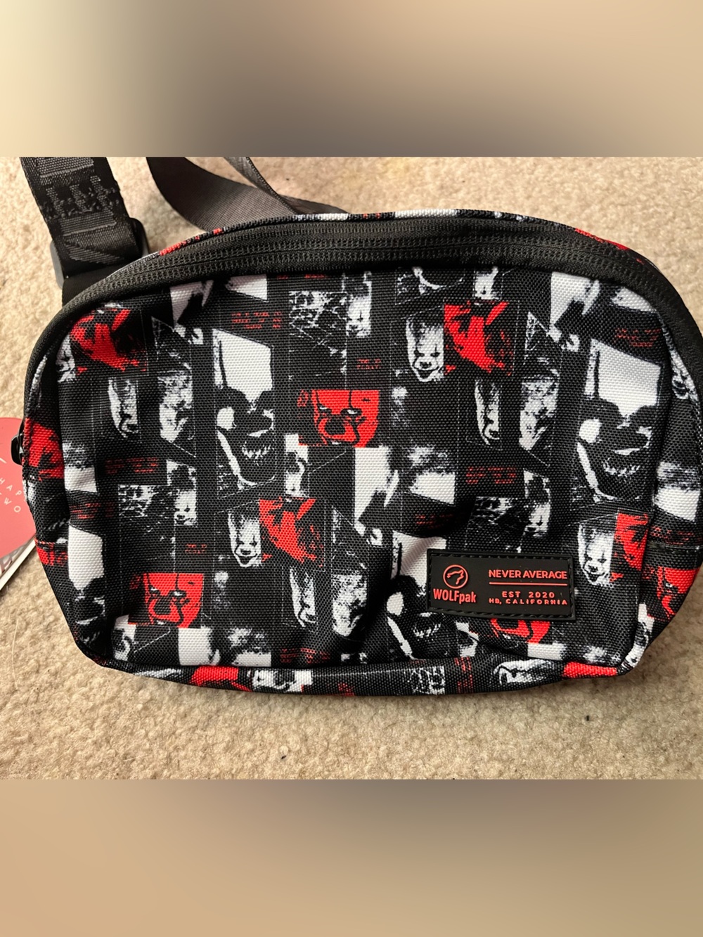 Wolfpak 1.5 liter cross body - IT chapter 2 rare